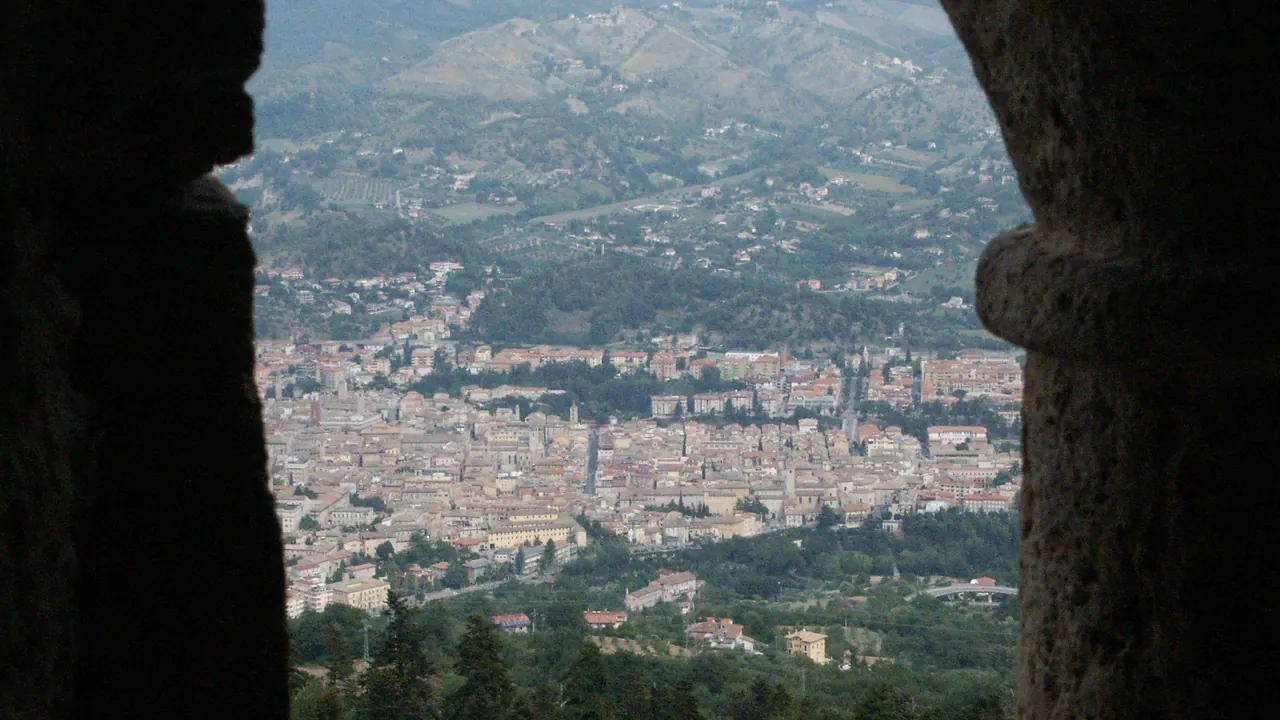 Ascoli Piceno: SL rifornisce saloni in tutta la provincia