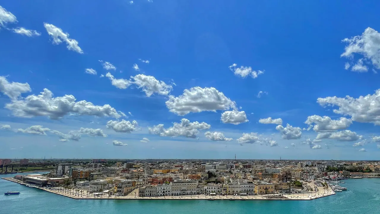 Brindisi: SL rifornisce saloni in tutta la provincia