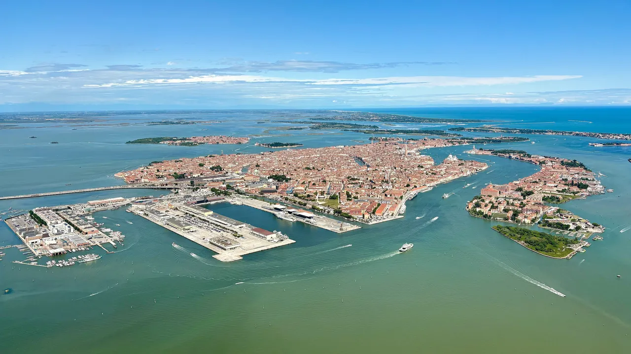 Veneto: SL rifornisce saloni in tutte le province
